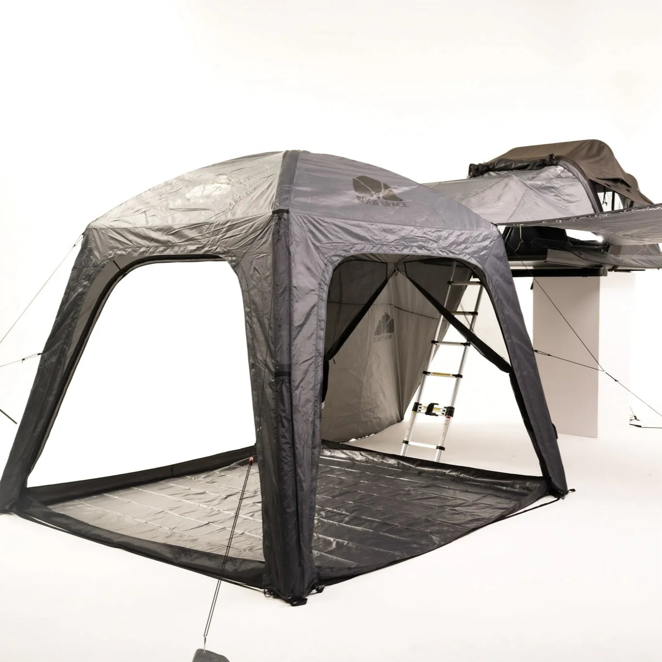 Image de couverture annexe de tente de toit Roof Space Family Base