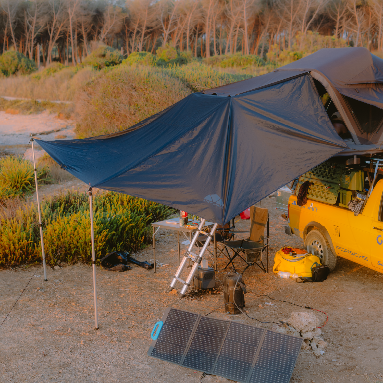 Auvent Light Awning pour tente de toit Roof Space 2 et Roof Space 4