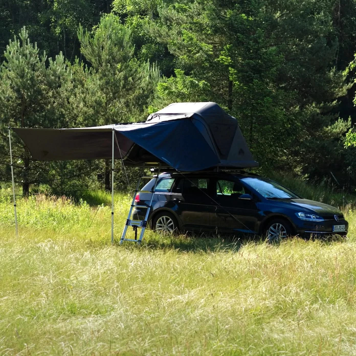 Auvent de tente de toit Roof Space Light Awning en extérieur